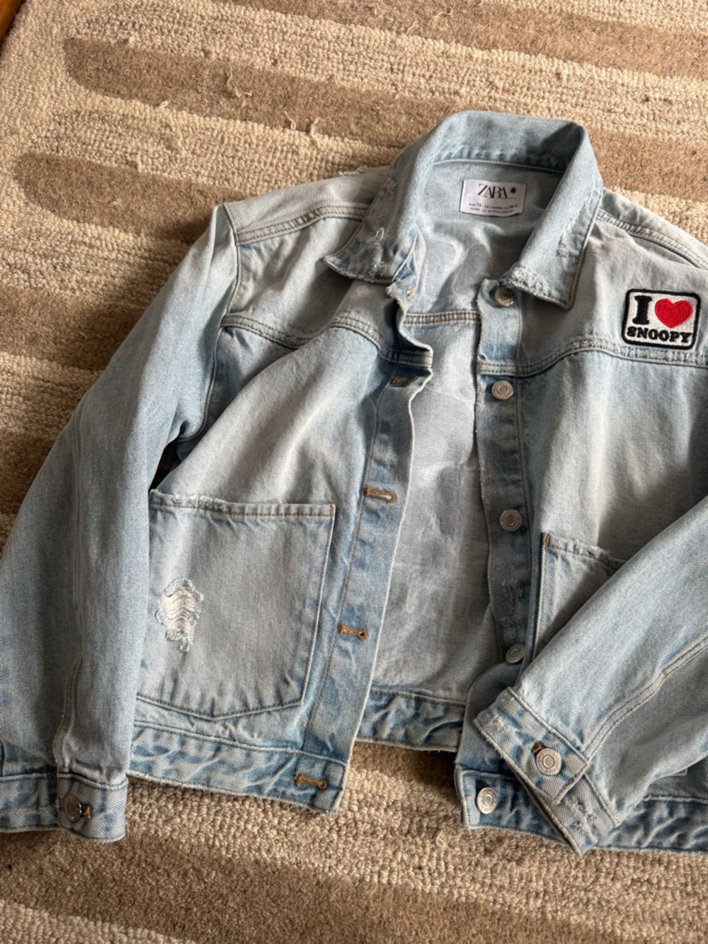 Zara Light Blue Jean Jacket with I ♥ Snoopy Patch - Picture 2 of 5